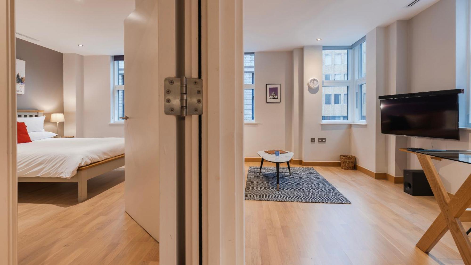 Barbican Serviced Apartments By Lovelystay London Phòng bức ảnh
